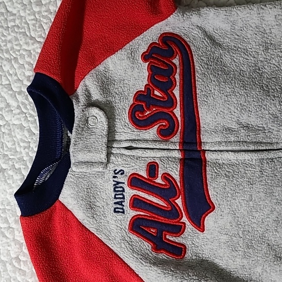 (Pre-loved) Carter's Daddy's All star - Fleece - Picture 2 of 4